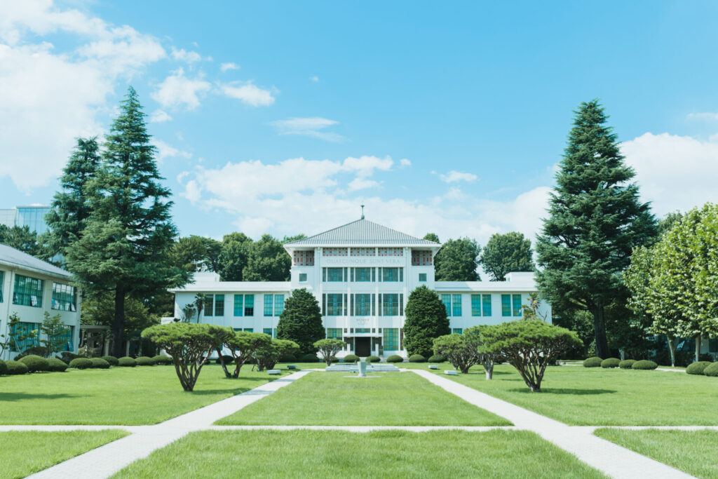 東京女子大学本館